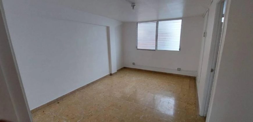 For Rent in Parque Lefevre!