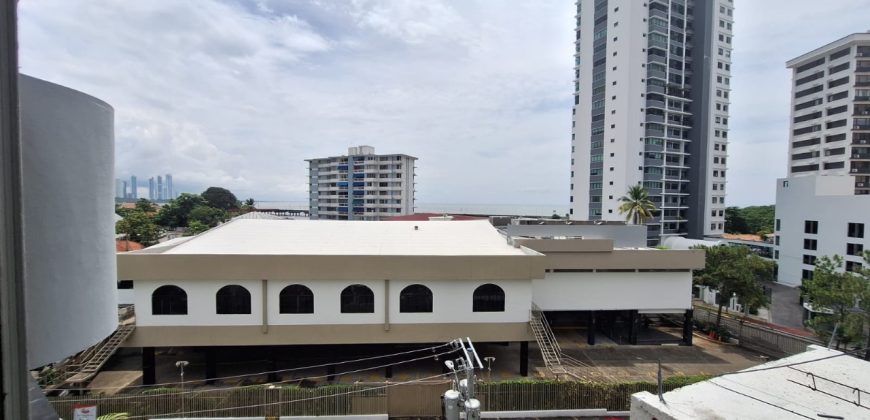 For Rent: Apartment in PH Coco del Mar