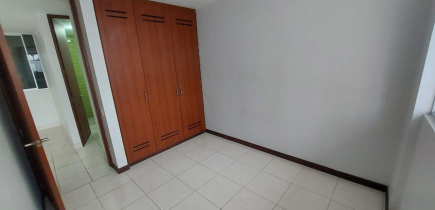 For Rent: Apartment in PH Alta Vista Tower, El Bosque