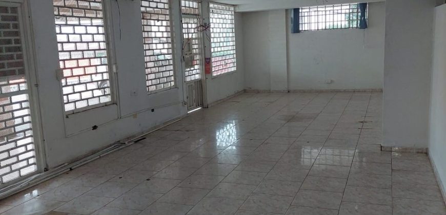 For Rent: Commercial Ground Floor Space in Parque Lefevre