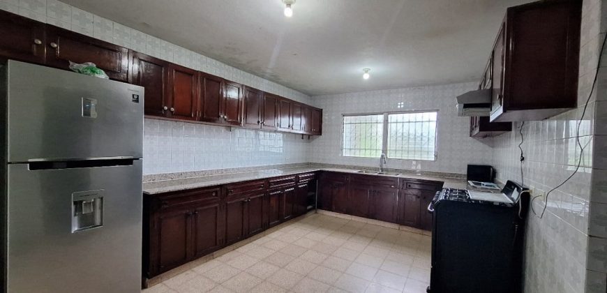 For Rent: Spacious House in El Dorado (#28-E), Ideal for Executives with Large Families and Pets