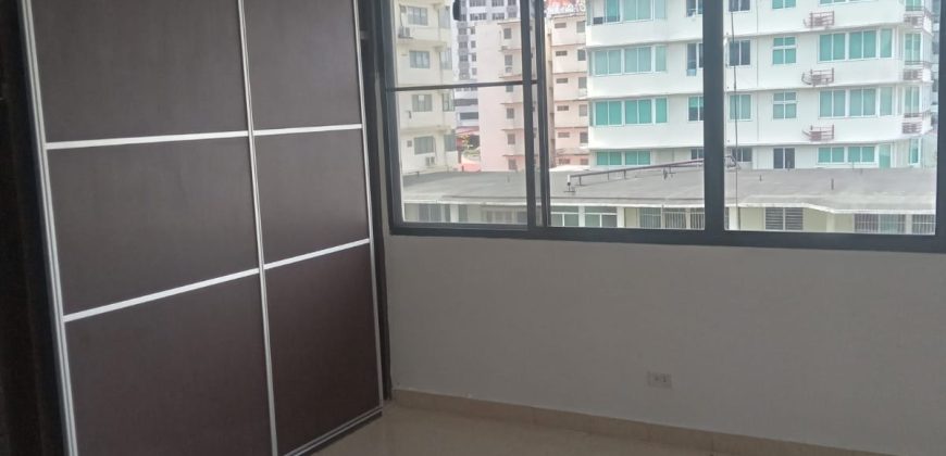 Spacious Apartment for Sale in PH Arcadia – Low Floor, 220 m²