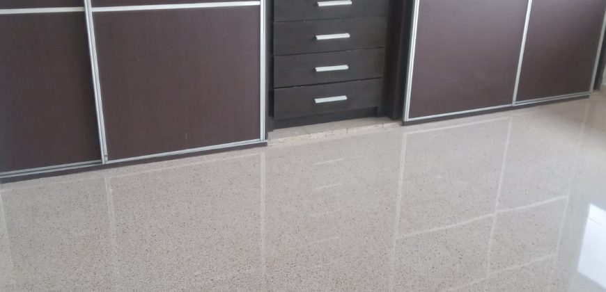 Spacious Apartment for Sale in PH Arcadia – Low Floor, 220 m²