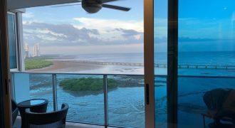 Elegant 2-Bedroom Apartment for Sale in Coco del Mar