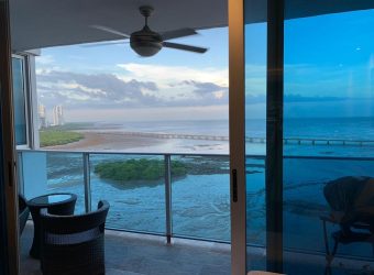 Elegant 2-Bedroom Apartment for Sale in Coco del Mar