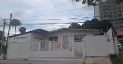 For Rent: Commercial House in Parque Lefevre – Ideal for Business