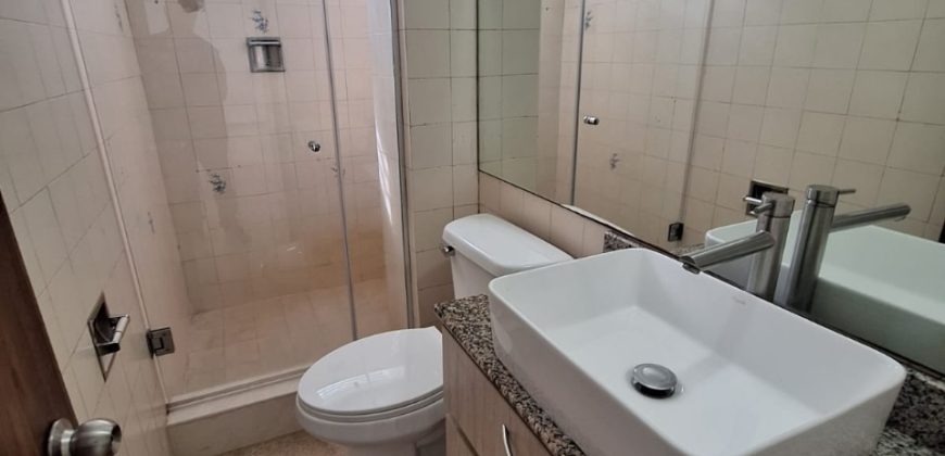 For Rent: Apartment in PH Royal Plaza, El Carmen