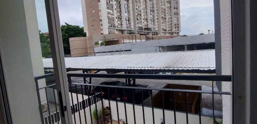 For Rent: Apartment in PH Alta Vista Tower, El Bosque