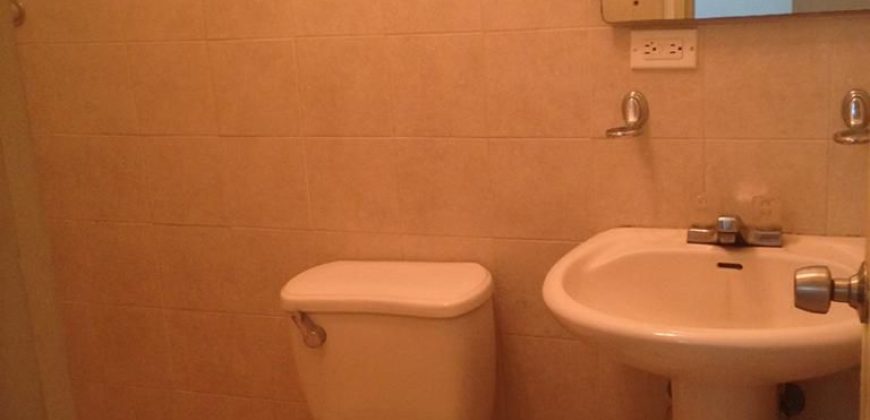 For Sale 2-Bedroom Apartment Near 12 de Octubre