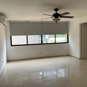 For Sale 3-Bedroom Apartment with Appliances in Obarrio