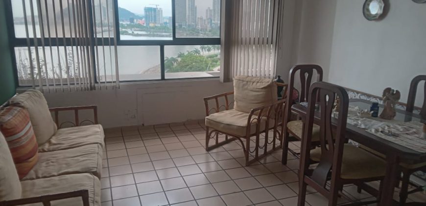 1-Bedroom Apartment with Ocean View