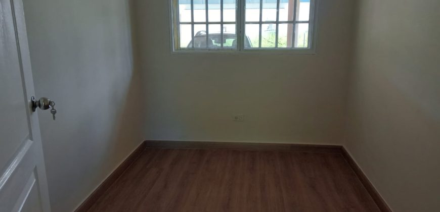 Spacious 5-Bedroom House for Sale in Llanos de Curundu, Albrook