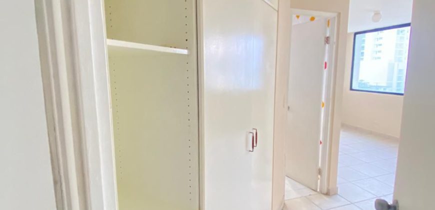 For Rent & For Sale Spacious 3-Bedroom Apartment in Coco del Mar – Prime Location!