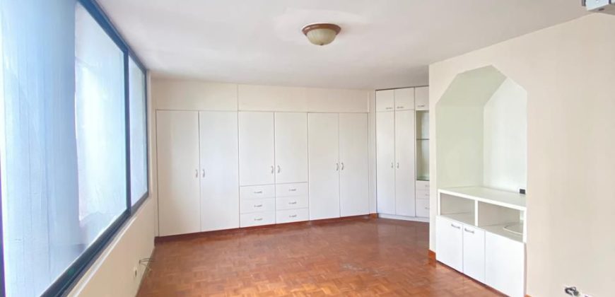 For Rent & For Sale Spacious 3-Bedroom Apartment in Coco del Mar – Prime Location!