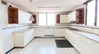 For Rent & For Sale Spacious 3-Bedroom Apartment in Coco del Mar – Prime Location!